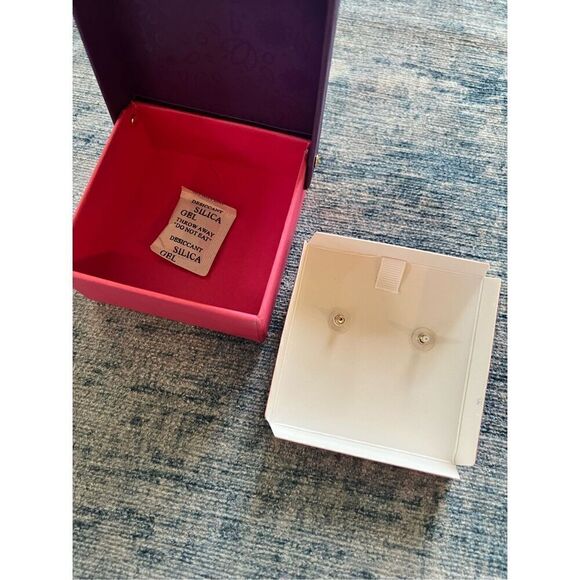 NIB! Piper K Sugar Skull Faux Pearl Glass Rhinestone Earrings - Picture 4 of 5